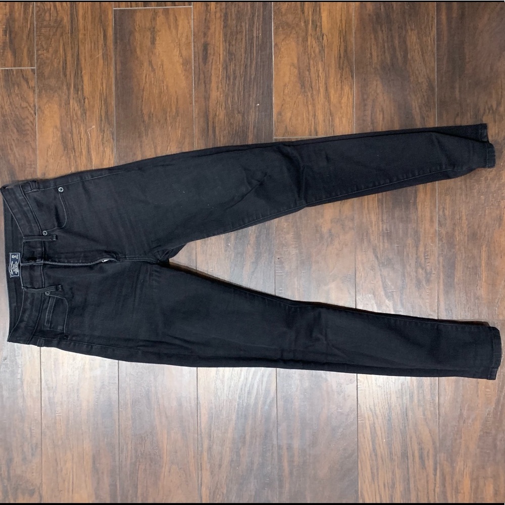 ABERCROMBIE HIGH WAIST BLACK SKINNY JEANS